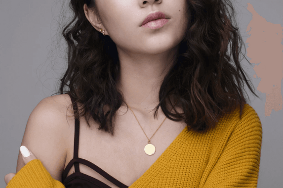 20 engraved jewellery gifts for Christmas