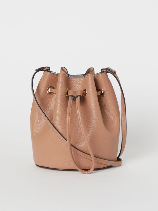 Small bucket bag